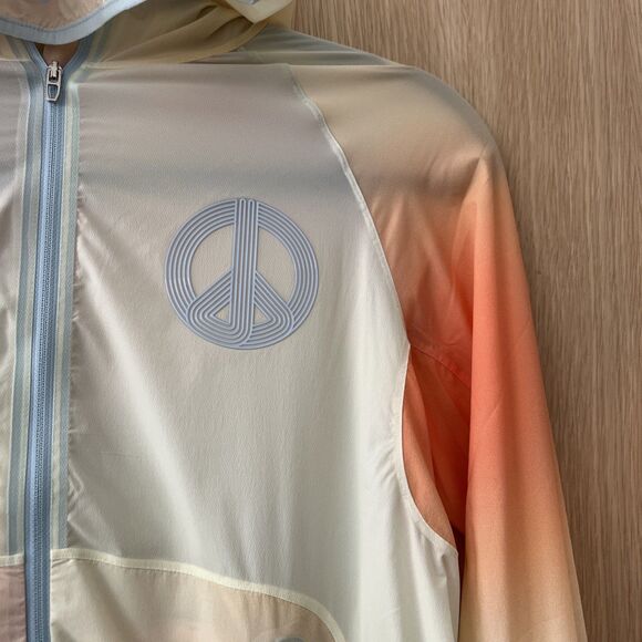 $178 LULULEMON x MADHAPPY Packable Run Jacket Size 2 Lightweight Front Zip Hood - Picture 5 of 15